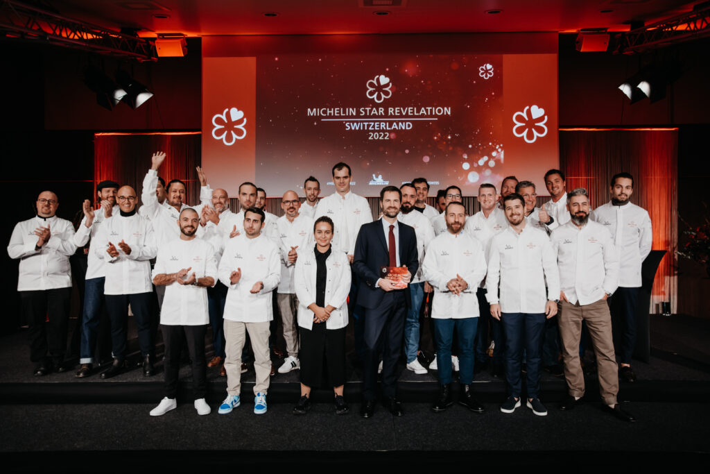 La Guía Michelin concede 1 estrella y 1 Bib Gourmand a «Maison Décotterd» en el corazón de Glion Institute of Higher Education