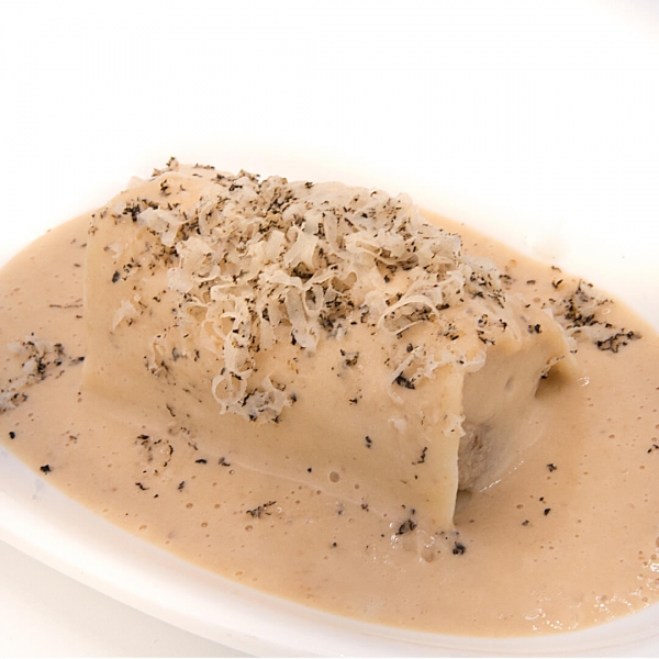 El restaurant Casade Comidas Buenavista s’estrena a Tapantoni 2022, amb una tapa de caneló de tardori maridatge de vi català del 4 al 20 de novembre