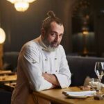 Amar Barcelona, el restaurante de El Palace Barcelona y Rafa Zafra, reconocido con el premio Rookie a la mejor apertura del año en Barcelona en la gala de presentación de la Guía Macarfi 2023
