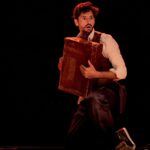 Juan Diego Botto arriba al TNC amb amb totes les entrades d»Una noche sin luna’ exhaurides .Del 9 al 23 de desembre estarà en cartell a la Sala Gran del TNC. 
