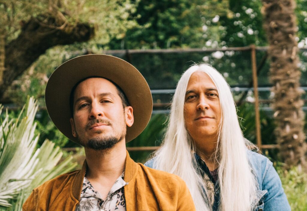 Caprichos de Apolo presenta Young Gun Silver Fox | 10/05