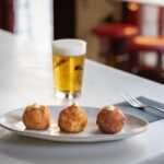 Barcelona estrena La Ruta de los Buñuelos de Bacalao entre el 26 de abril y el 21 de mayo