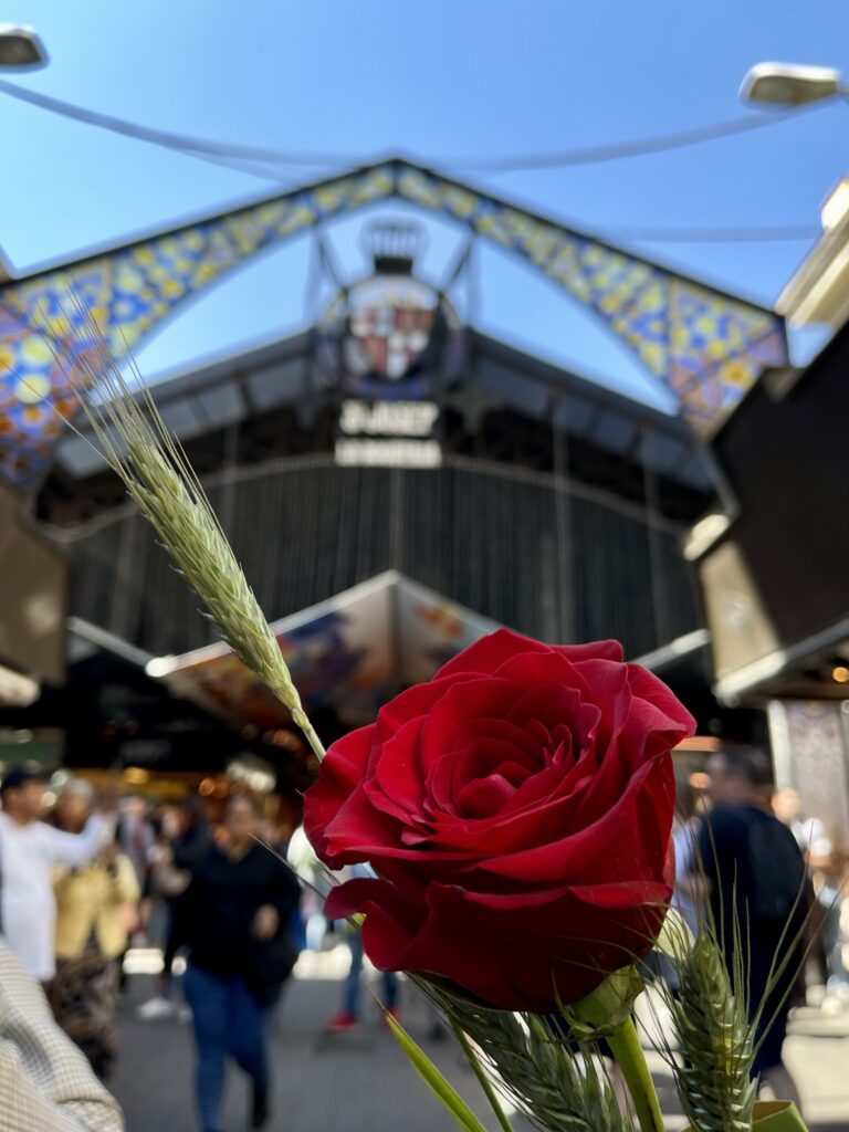 Activitats de Sant Jordi a la Boqueria