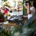 TIBU-RON BEACH CLUB EL IMPRESCINDIBLE DE LA TEMPORADA (Y MÁS) EN PRIMERA LÍNEA DE MAR