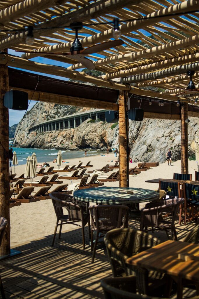 Punta Roca, el chiringuito del verano donde encontraras las mejores brasas