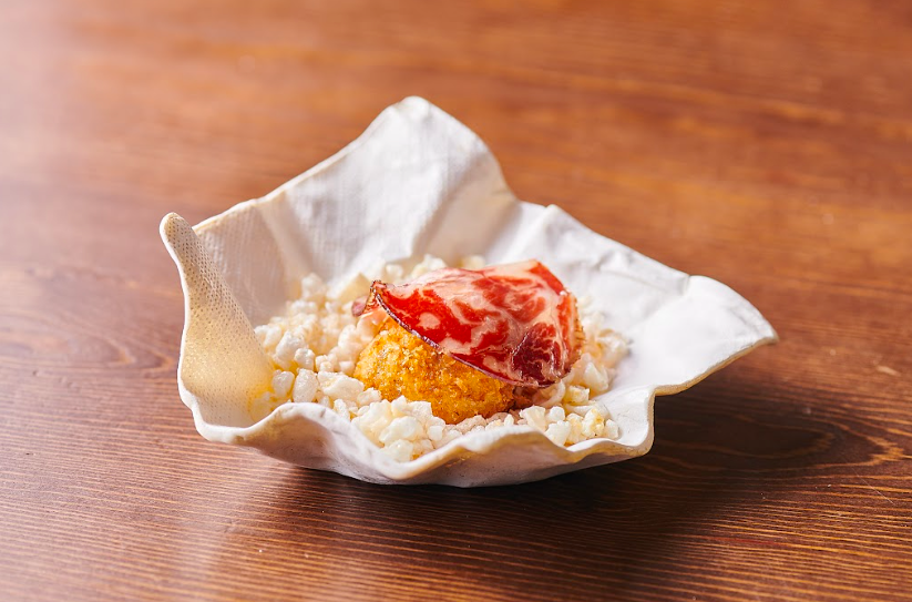 La millor croqueta del món es troba a La Santa Market (Santa Cristina d’Aro)