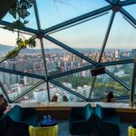 Entradas Dinner & Show con vistas 360º en Skyfall Cocktail Club, Barcelona