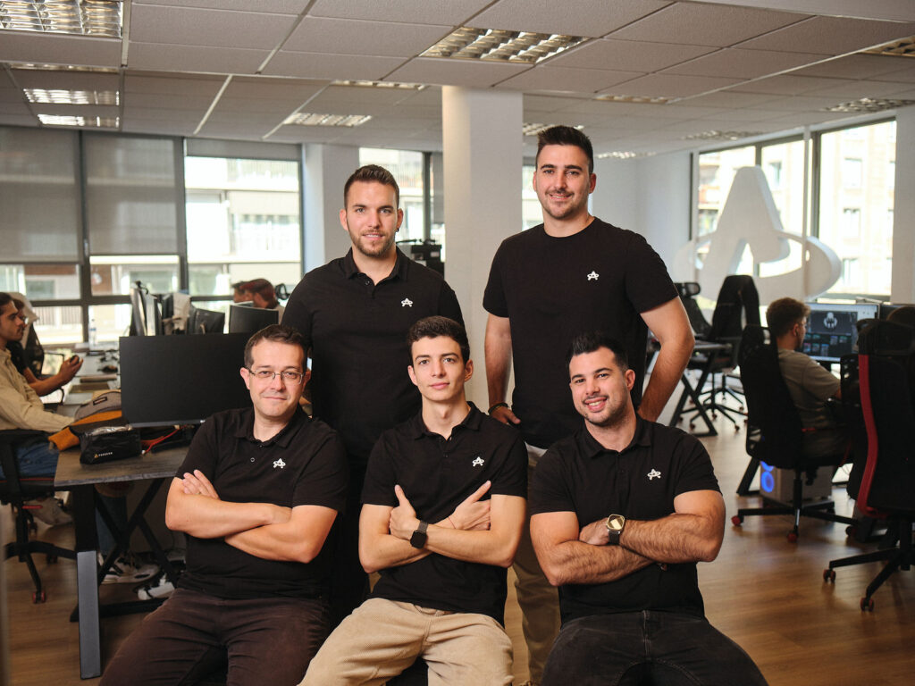 Algoritcom lanza una ciudad virtual que revoluciona y hace más accesible el mundo del metaverso