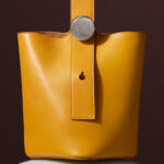 Presentamos el Pebble Bucket mini de Loewe