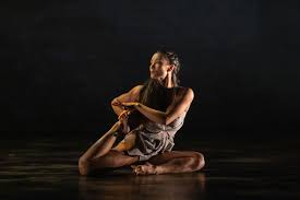 Sidi Larbi Cherkaoui presenta al Liceu dues de les seves obres més celebrades, Faun/Noetic 27, 28 i 29 de febrer i 1 de març.