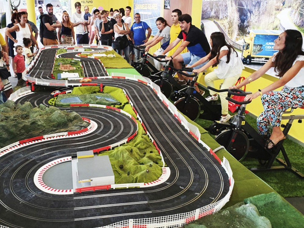 Splau se suma a la ‘Hora del Planeta’ con una jornada de Bici-Scalextric y arte sostenible sábado 23 de marzo