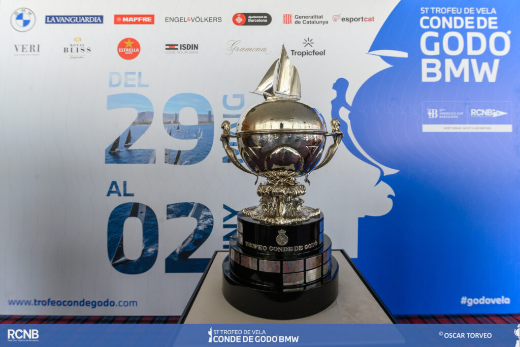 El Real Club Náutico de Barcelona presenta la  51.ª edición del Trofeo de vela Conde de Godó con el patrocinio de BMW del 29 de mayo al 2 de junio