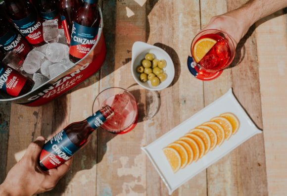 El Mercat de Sant Antoni se prepara para la Tapa del Mercat: Un dia de Celebración gastronómica de la mano de Cinzano Bitter Soda