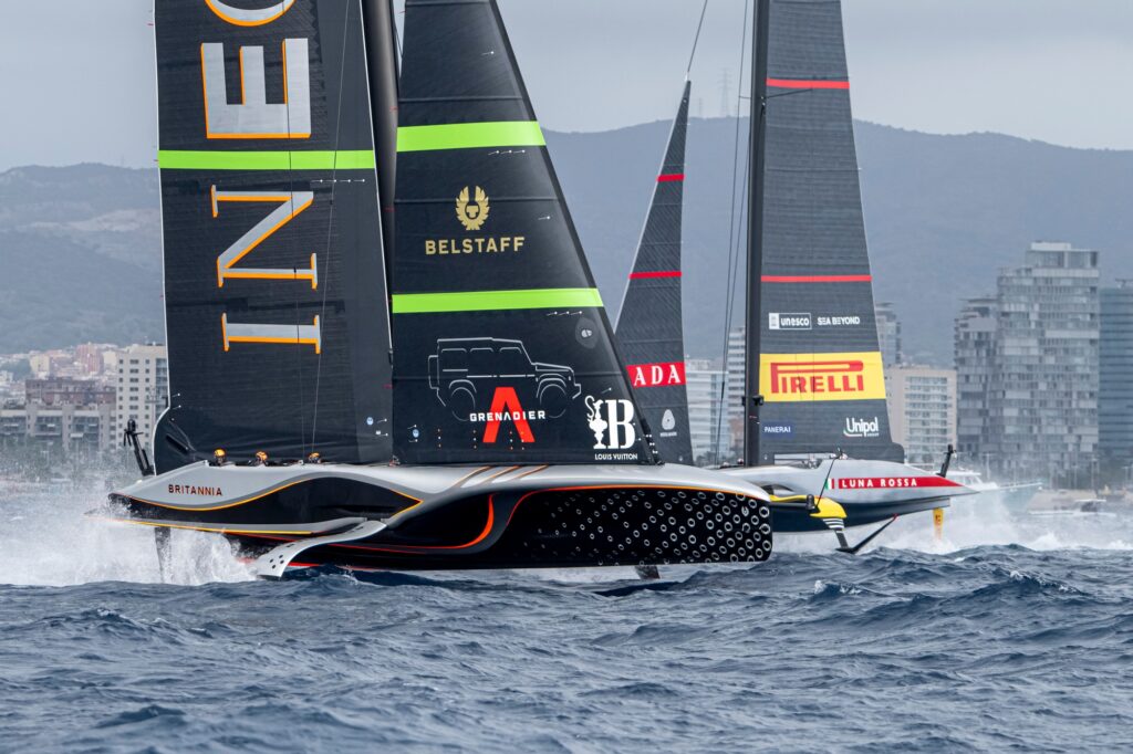Dos victorias hacen que Ineos Britannia lidere la final de la Louis Vuitton Cup 6 a 4