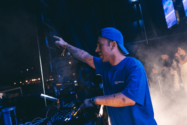 ⭐ Polar Sound Festival regresa con una nueva edición este 21 y 22 de marzo de 2025. Los mejores artistas nacionales, mucha nieve y buen rollo te esperan en la estación de esquí de Baqueira.