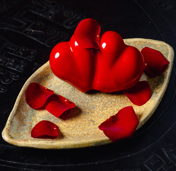 COYA Barcelona celebra San Valentín con un menú exclusivo