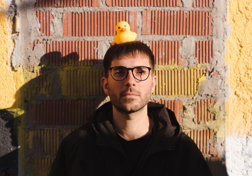 Mercader publica su álbum de debut, después de su paso por Itaca Band: «Patología» 07/02/2025