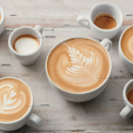 Cinco Tintas presenta este mes de febrero Atlas mundial del café, de JamesHoffmann, la guía de referencia global tanto para los aficionados al cafécomo para los expertos
