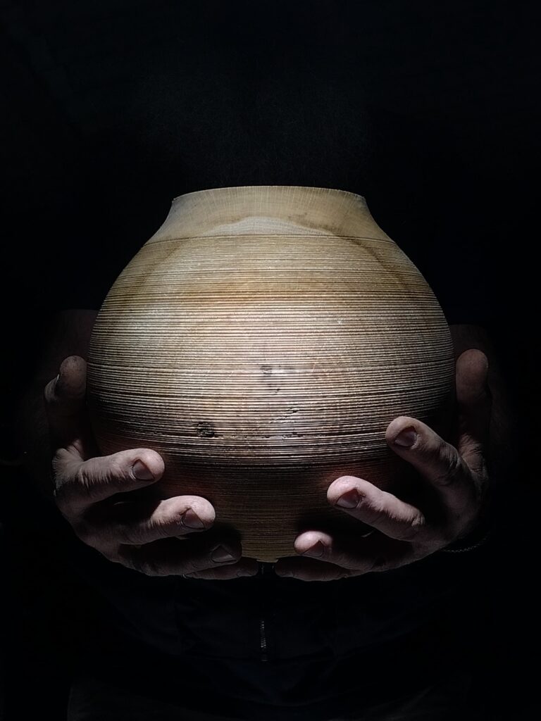 “Aitor. Emoción en madera” Exposición y venta Jueves 20 y viernes 21 de marzo De 11h a 20h En Villa Alegre. Vía Augusta, 175. Barcelona
