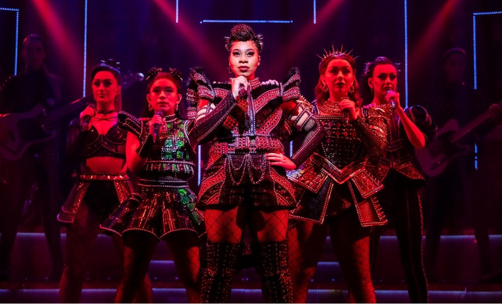 Las reinas de SIX el Musical anuncian nueva función y se preparan para su llegada ‘real’ a Barcelona, en exclusiva y por primera vez del 24 de abril al 11 de mayo