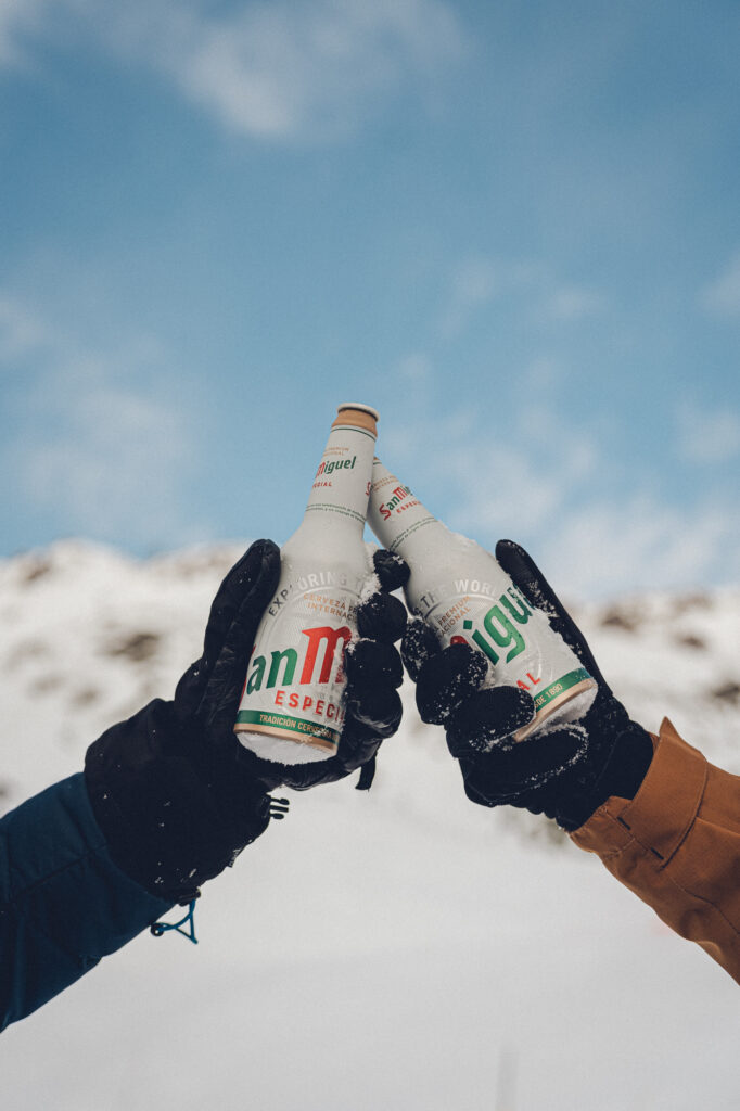 Cervezas San Miguel vuelve a tomar las pistas de esquí y en esta ocasión inaugura San Miguel Seekers Base Camp en la estación andorrana de Grandvalira del 20 al 30 de marzo