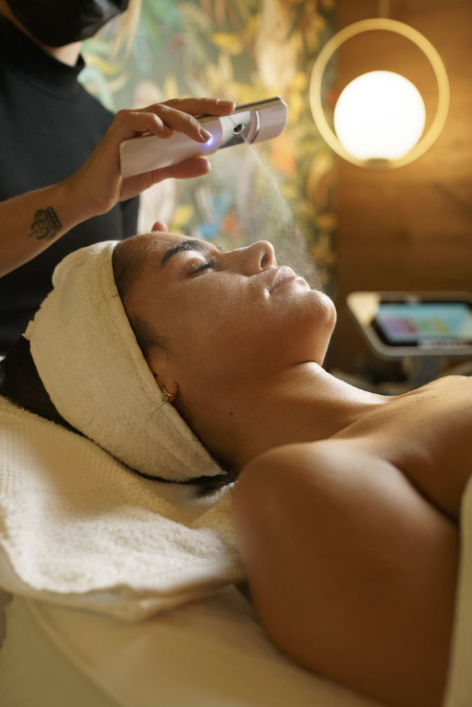 La tendencia de la belleza natural: cómo conseguir un efecto ‘caralavada’ con los tratamientos de EVO Beauty Clinics