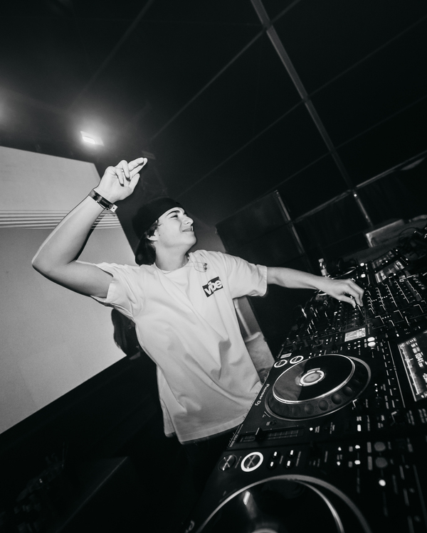 JAN conquista Ministry of Sound y se prepara para el Opening de Amnesia Ibiza
