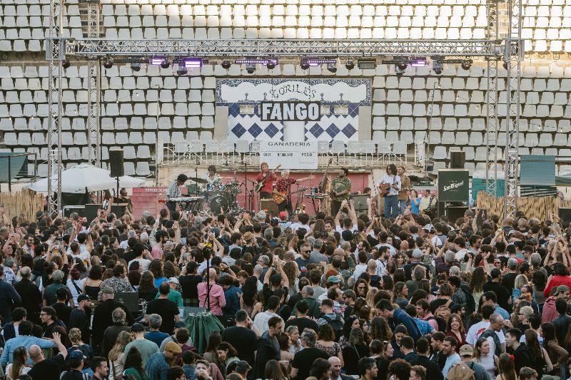 Este sábado 17 de mayo, FANGO desata la energía indie con la banda madrileña shego en Indie is NOT dead