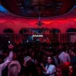 SHARK: cómo dos jóvenes han reinventado la manera de salir de fiesta