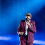 Juan Luis Guerra inicia su gira en España con un concierto en el Palau Sant Jordi, Barcelona.