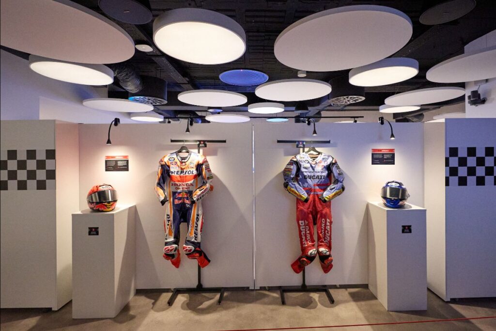 La exposición ‘El Batec de la moto a Catalunya’ abre sus puertas al público