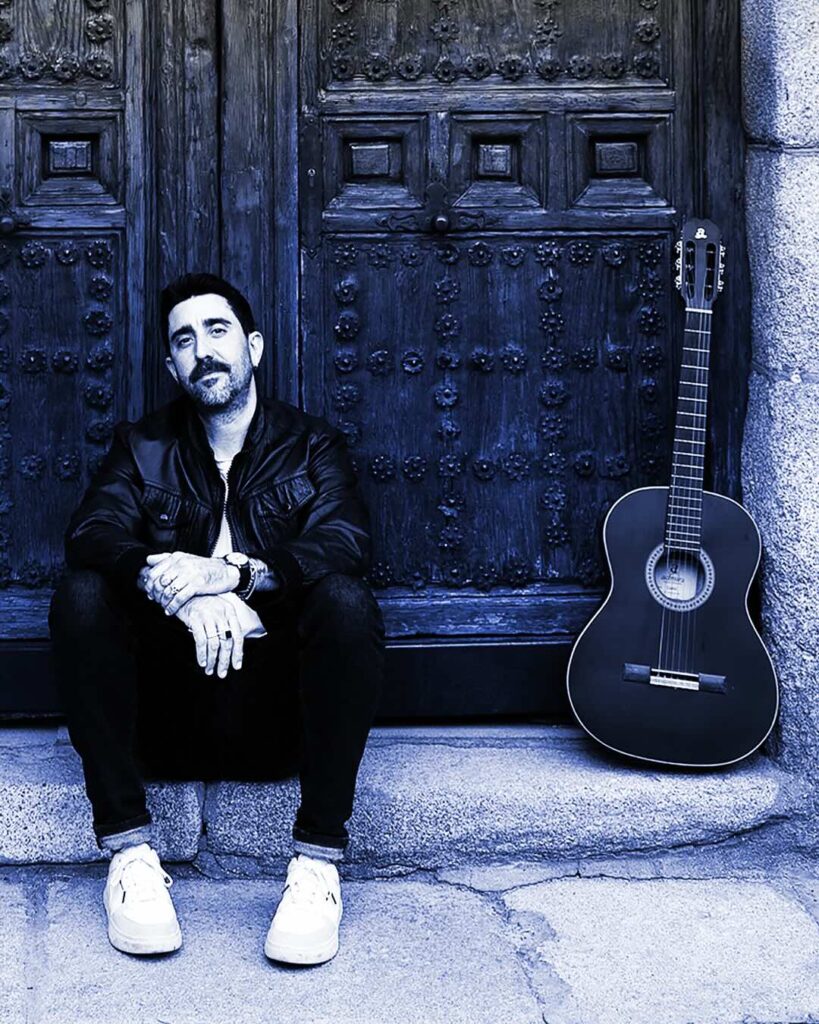 ALEX UBAGO anuncia gira mundial por su 25º aniversario de “¿Qué pides tú?”