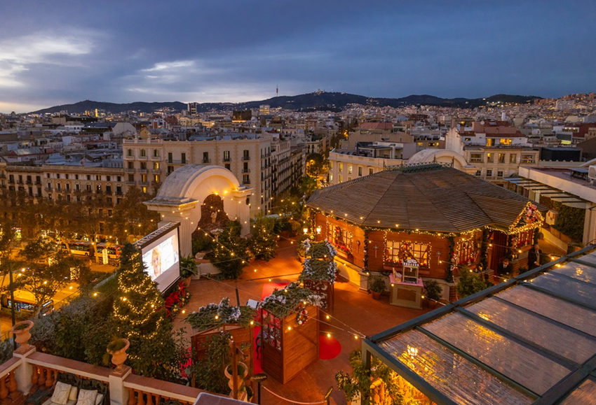 La Navidad brilla en El Palace Barcelona.
