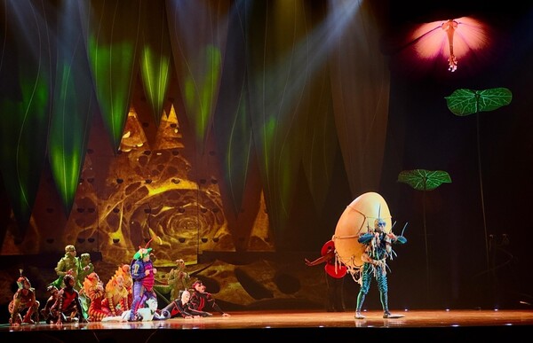 L’espectacle del Cirque du Soleil, titulat «OVO», ha donat el tret de sortida a la seva gira europea a Tarragona, 19, 20 i 21 de desembre