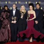 La gran vencedora de los premios Bafta británicos fue Una batalla tras otra, que se llevó el galardón a mejor película y arrasó en varias de las categorías principales,