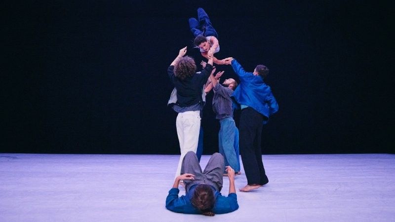 Arriba la dansa a L’Auditori de Cornellà aquest 8 de març amb l’espectacle Cèl·lula #6 Faula
