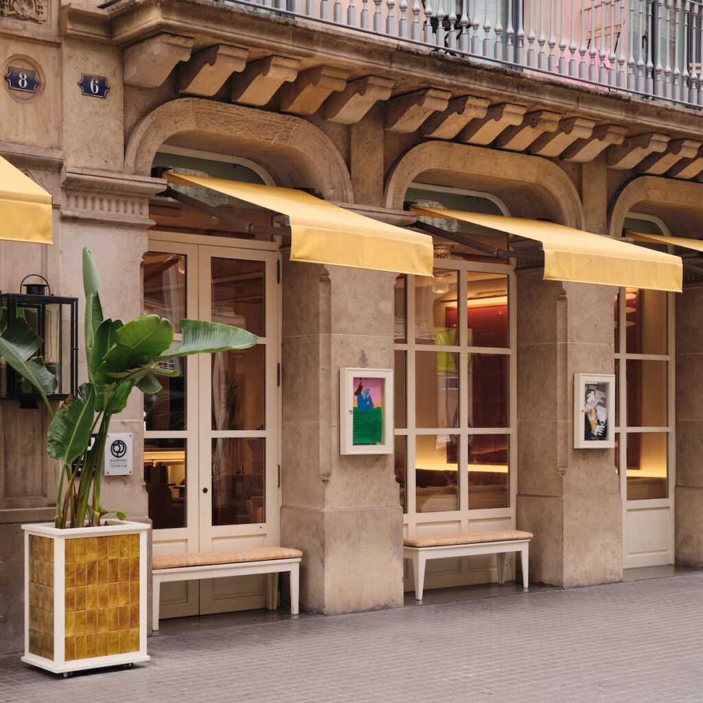 El Hotel Pulitzer da inicio al mes de abril con una renovada edición de su ciclo musical ‘Sounds Like Pulitzer’ y, presenta su propuesta para celebrar Sant Jordi.