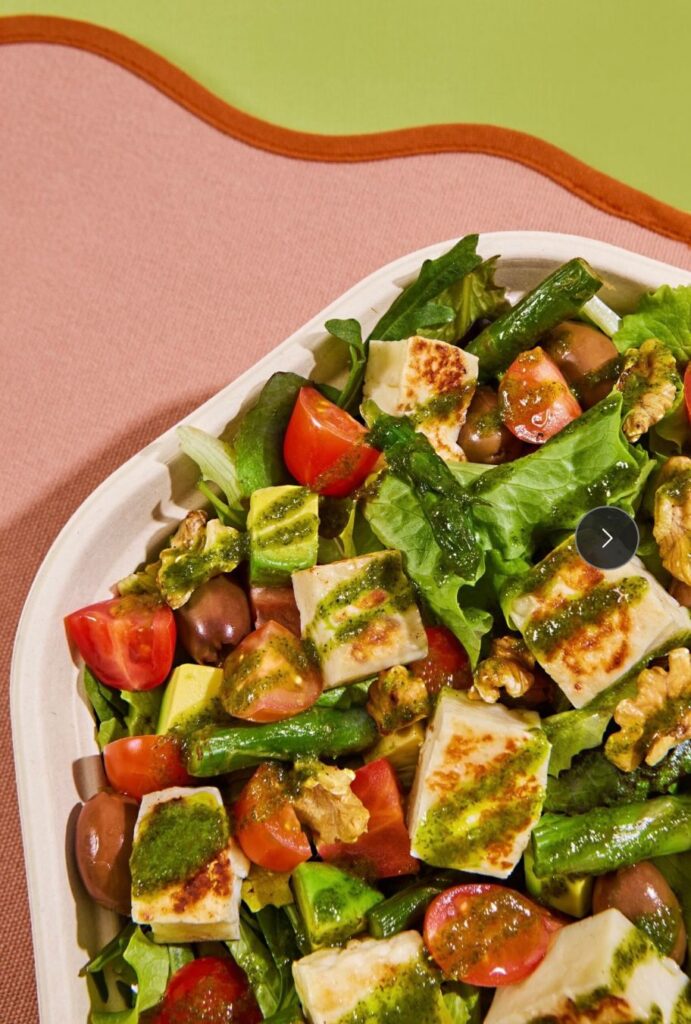 Poke House revoluciona el concepto de ensalada con el lanzamiento de sus nuevos Salad Bowls.