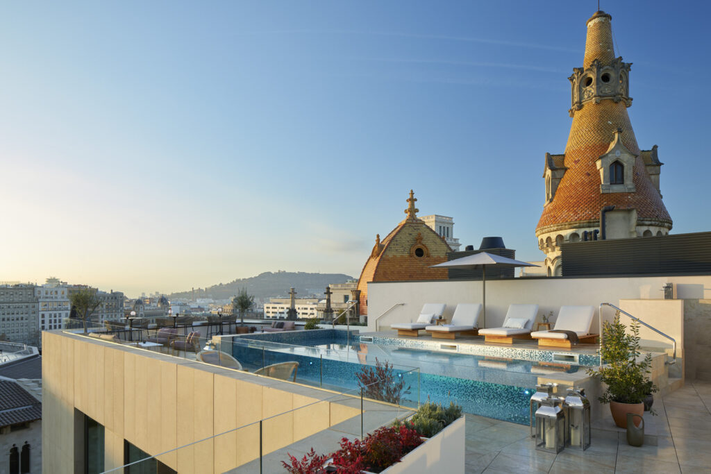 Furtivo, el rooftop de ME Barcelona